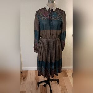 Vtg 80s The Jones Girl Pleated Skirt Floral Dress